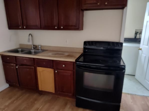 manchester-new-hampshire-74323283 picture