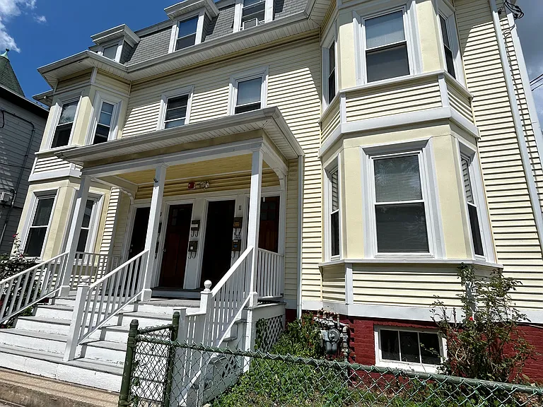 11 Glenwood Ave #0 — Photo 1