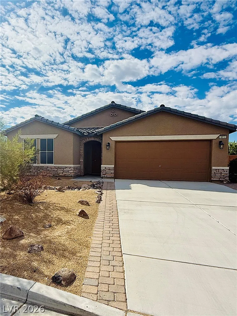 2 bed, 2.0 bath, 1540 sqft, $1,900 — Photo 1