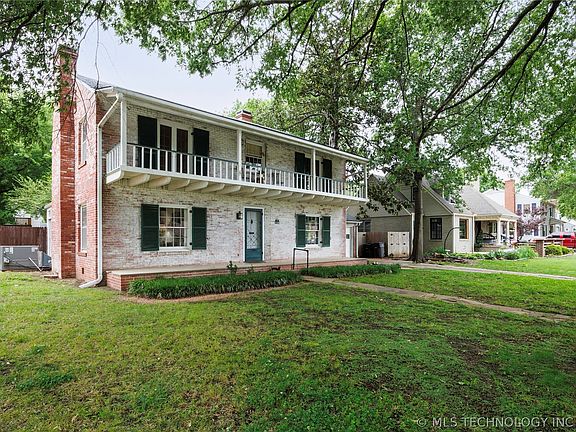 4th image of 1655 Cherokee Pl