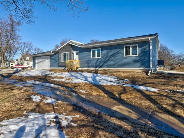 602 E Washington St, Knoxville, IA 50138