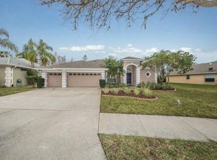 10201 Bennington Dr, Tampa, FL 33626