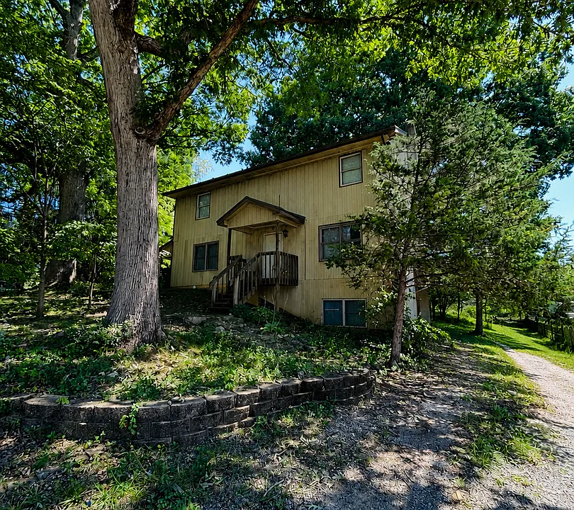 495 Wakeman Ct