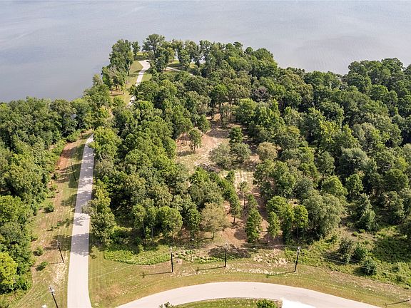 4th image of 3168 Shadow Pine Dr