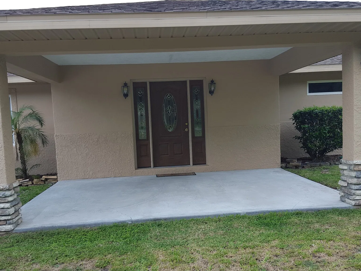 2 bed, 1905 sqft, $2,600 — Photo 2