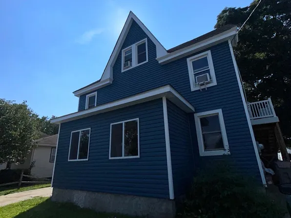 240 Billings Ave, Paulsboro, NJ 08066