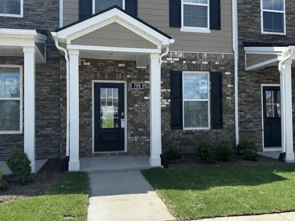 705 Ashbrook Dr, Lebanon, TN 37087