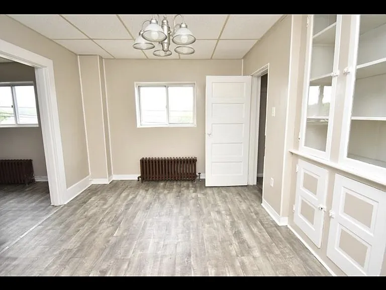 219 Meadow Ave #3 — Photo 5