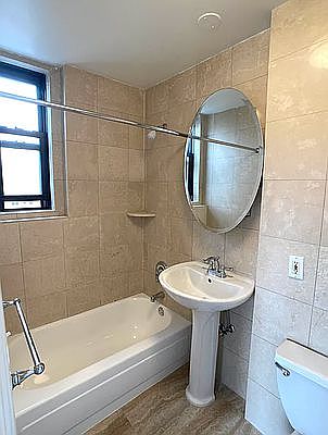 5th image of 240 W 73rd St APT 1315