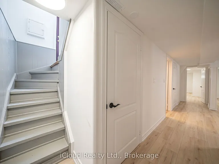 54 Wilson Rd S — Photo 9
