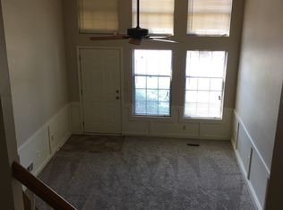 8355 Maurer Rd, Lenexa, KS 66219