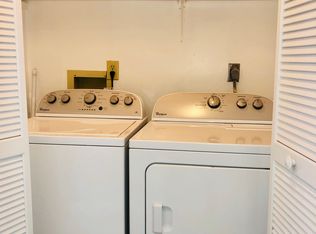 208 Clancy Cir, Cary, NC 27511