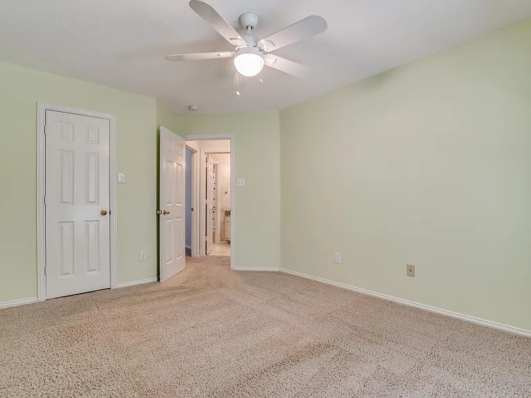 6217 Palomino Dr — Photo 23