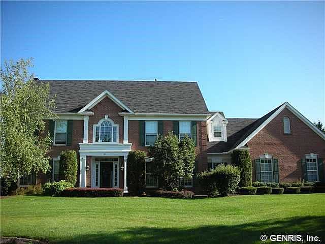 1st image of 11 Crownwood Cir