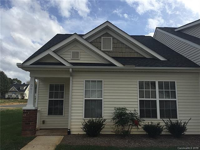 1st image of 301 Sampson St #26