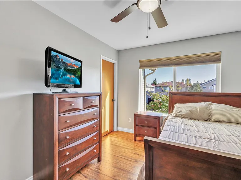 10025 Terra Ct SE — Photo 18