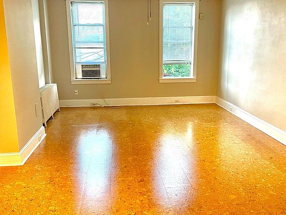 4th image of 3728 Stanton St Floor 2