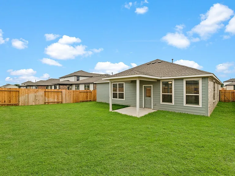 23018 Forebear Dr — Photo 23