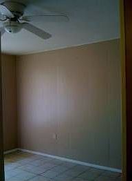 5th image of 2214 Catalpa Ave APT 7