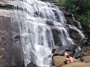 122 Beaver Rd, Sapphire, NC 28774