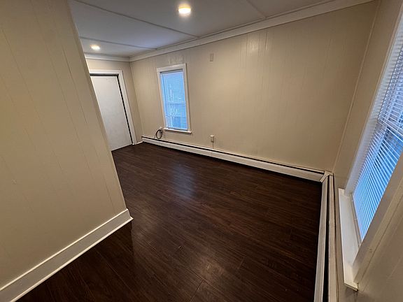 Bedroom 2 w/ access to back deck