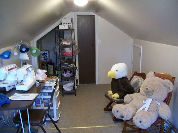 5th image of 10886 Cox Rd