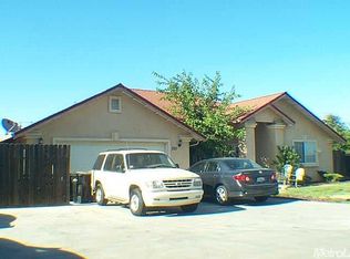 221 Singh Ln, Rio Linda, CA 95673