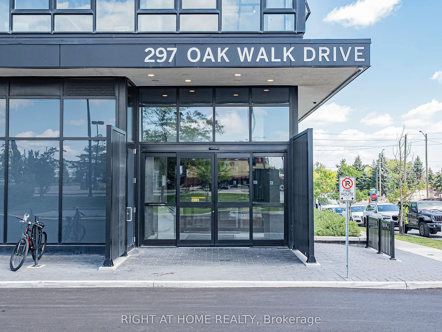 2 bed, $3,000 — Photo 3