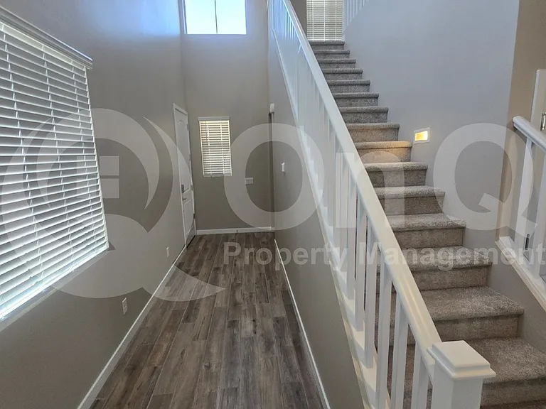 3189 S 180th Ln — Photo 4