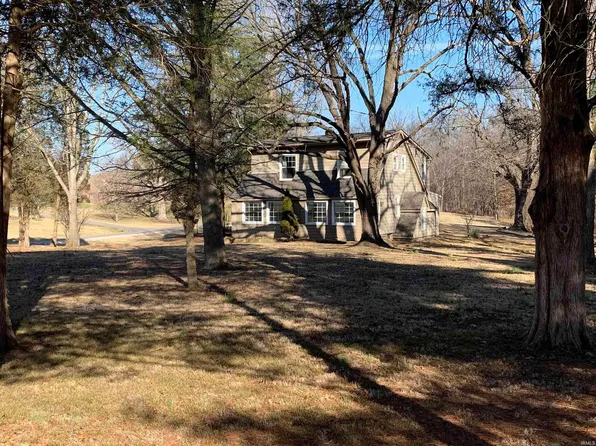 7119 Hogue Rd, Evansville, IN 47712