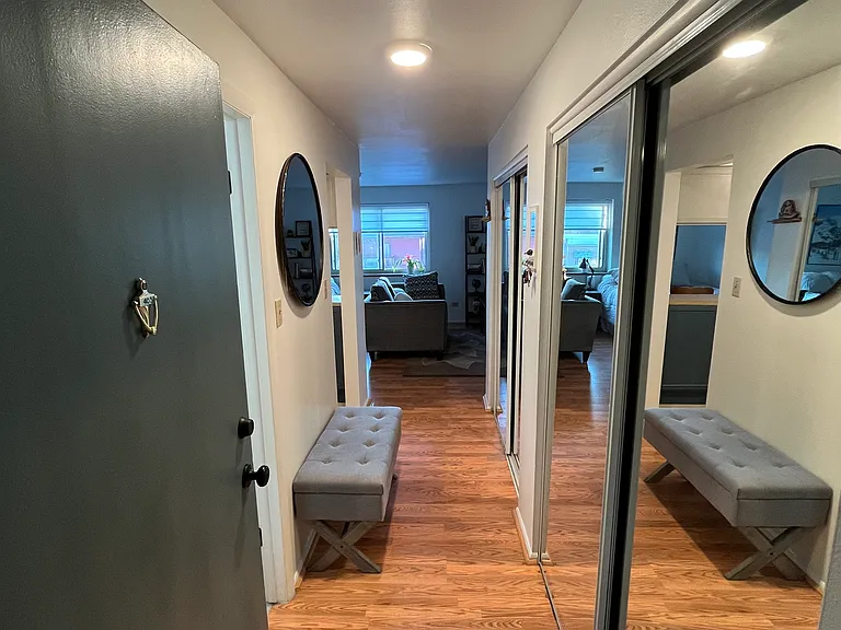 1260 York St #403 — Photo 8