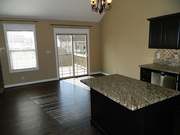 4th image of 3464 Bradfield Dr