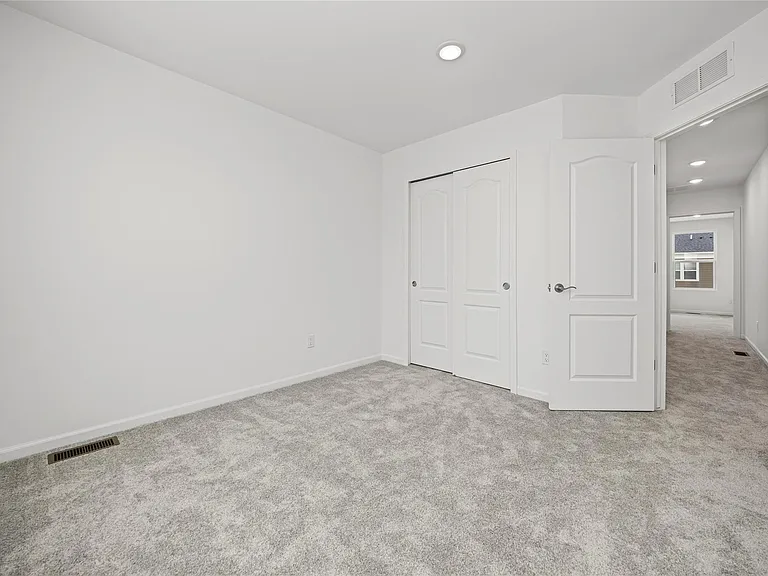 43071 Atwood Ave — Photo 35