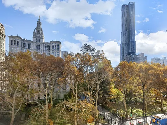 Sold by Sotheby's International Realty | media 7