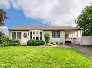 5 E Jack St, Hazlet, NJ 07730