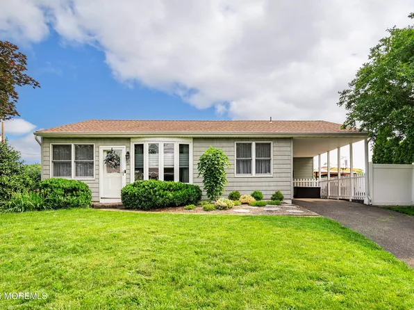 5 E Jack Street, Hazlet, NJ 07730