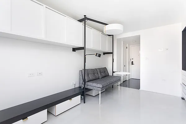 Rented by Living New York | media 21