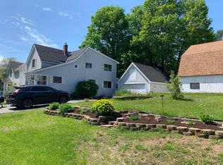 13 Jefferson St, Old Town, ME 04468