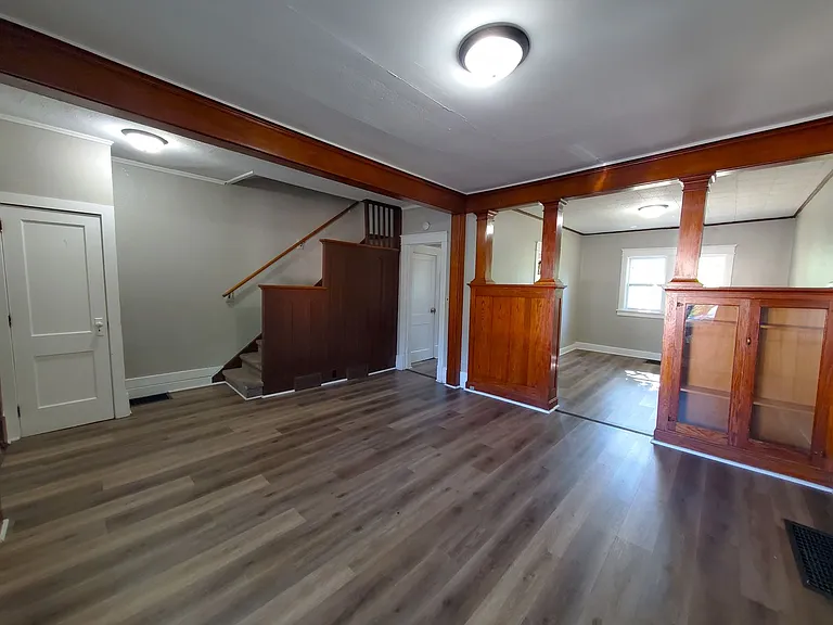 416 Sunnyside Ave — Photo 3