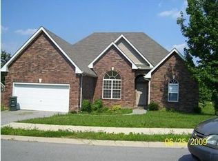 205 Foster Dr, White House, TN 37188
