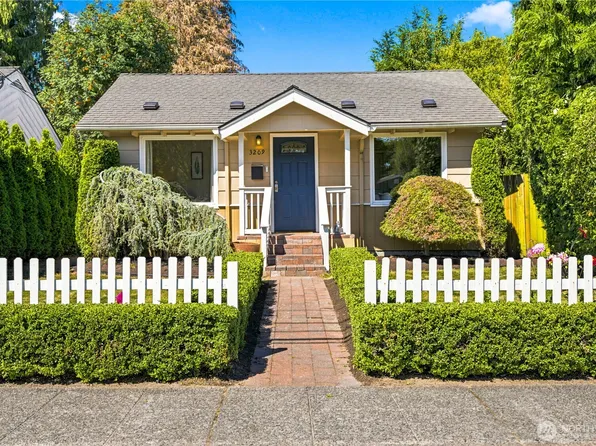 3209 63rd Avenue SW, Seattle, WA 98116