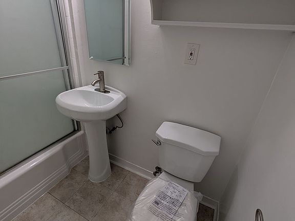 3rd image of 12541 Pacific Ave APT 5
