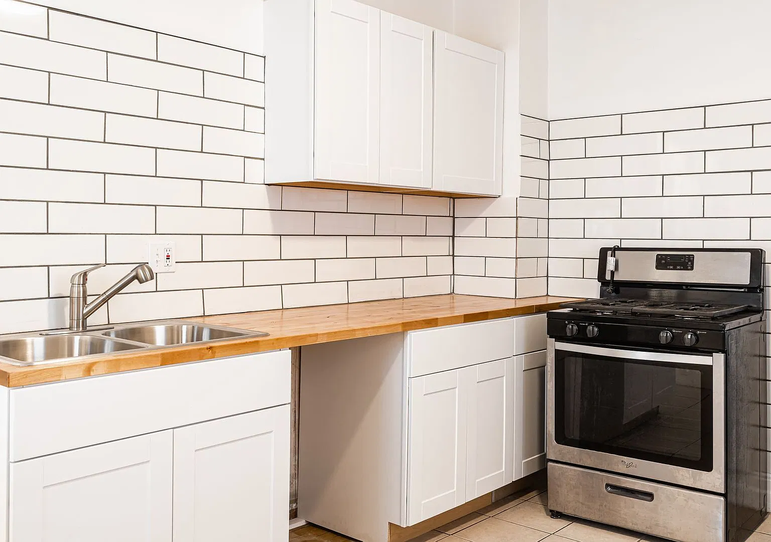 9391 McDougall - FDR — Photo 4