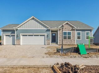 9233 S Overlook Way, Franklin, WI 53132