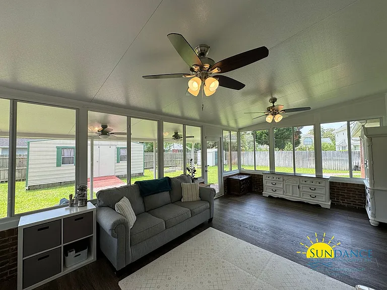 109 Long Pointe Dr — Photo 32