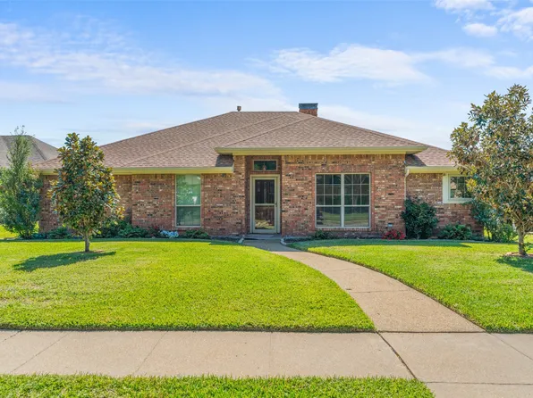 1214 Terrace Dr, Mesquite, TX 75150