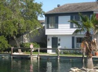 35 Rock Creek Dr, Corpus Christi, TX 78412
