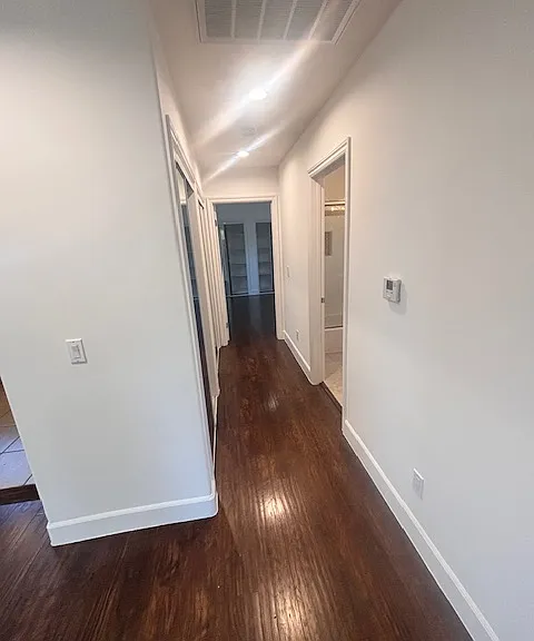 11241 Emelita St #TOP FLOOR — Photo 15