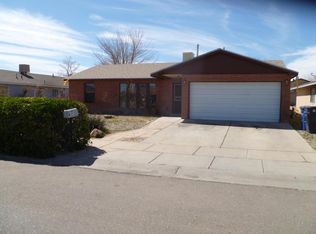 1023 93rd St SW, Albuquerque, NM 87121