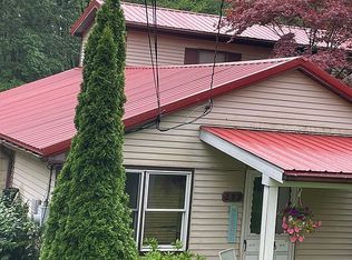 299 Greens Valley Rd, Centre Hall, PA 16828